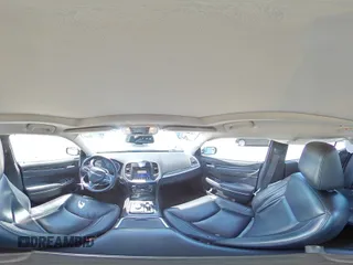 2016 Chrysler 300 Limited z VIN 2C3CCAAG0GH207942, wystawiony jako Copart lot #57915885 z przebiegiem 96 150 mil mil oraz Szkoda całkowita • Salvage title. Historia ofert i sprzedaży dostępna na DreamBid. Obrazek 14.