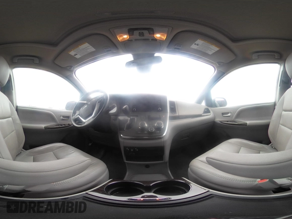 2018 Toyota Sienna XLE Auto Access Seat with VIN 5TDYZ3DC0JS946323, listed as a IAAI auction lot 41835724 with 78,959 mi miles. Bid and sale history available at carsss.com. Image 19.