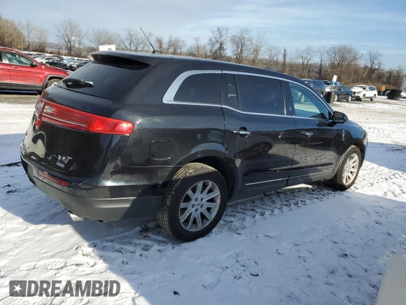 2019 Lincoln MKT with VIN 2LMHJ5NK2KBL00972, listed as a Copart auction lot 85290784 with 309,776 mi miles and Salvage Title. Bid and sale history available at DreamBid. Image 3.