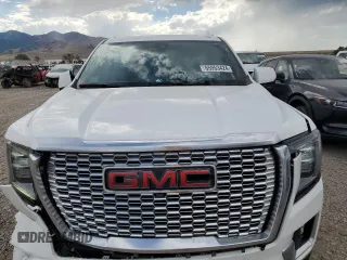 2022 GMC Yukon XL Denali with VIN 1GKS2JKT0NR233416, listed as a Copart auction lot 65953424 with 29,613 mi miles and Salvage Title. Bid and sale history available at carsss.com. Image 13.