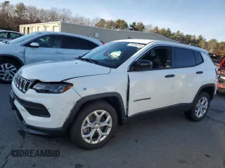 2024 Jeep Compass Sport with VIN 3C4NJDAN0RT137881, listed as a Copart auction lot 84596294 with 3,962 mi miles and Non Repairable. Bid and sale history available at carsss.com. Image 1.
