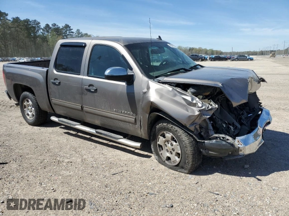 2013 Chevrolet Silverado 1500 LT with VIN 3GCPCSE06DG159939, listed as a Copart auction lot 49391875 with 90,670 mi miles and Salvage Title. Bid and sale history available at DreamBid. Image 4.