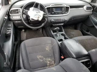 2016 Kia Sorento LX with VIN 5XYPG4A55GG120652, listed as a Copart auction lot 44760705 with 172,170 mi miles and Salvage Title. Bid and sale history available at carsss.com. Image 8.
