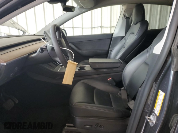 2022 Tesla Model Y Long Range with VIN 7SAYGDEE7NF422837, listed as a Copart auction lot 55271665 with 52,976 mi miles and Clean Title. Bid and sale history available at DreamBid. Image 7.