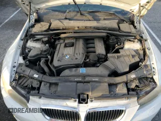 2010 BMW 3 Series 328i with VIN WBAWV1C51AP123918, listed as a Copart auction lot 42458125 with 116,972 mi miles and Clean Title. Bid and sale history available at carsss.com. Image 11.