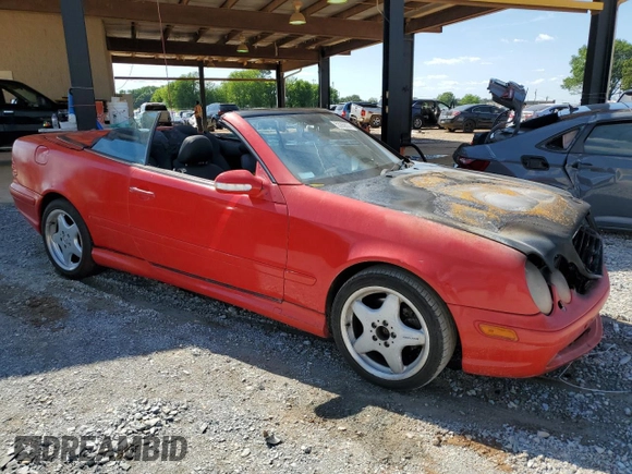 2000 Mercedes-Benz CLK 320/430 z VIN WDBLK70G7YT039206, wystawiony jako Copart lot #53269374 z przebiegiem Nie podano mil oraz Nie do naprawy • Non repairable. Historia ofert i sprzedaży dostępna na DreamBid. Obrazek 4.