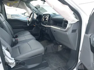 2022 Ford F-150 XL with VIN 1FTMF1CB6NKE47768, listed as a IAAI auction lot 41459528 with 74,114 mi miles. Bid and sale history available at carsss.com. Image 5.