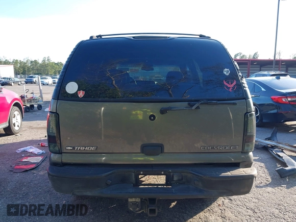 2001 Chevrolet Tahoe LS with VIN 1GNEC13T11R182692, listed as a IAAI auction lot 41511354 with 293,614 mi miles and . Bid and sale history available at DreamBid. Image 16.