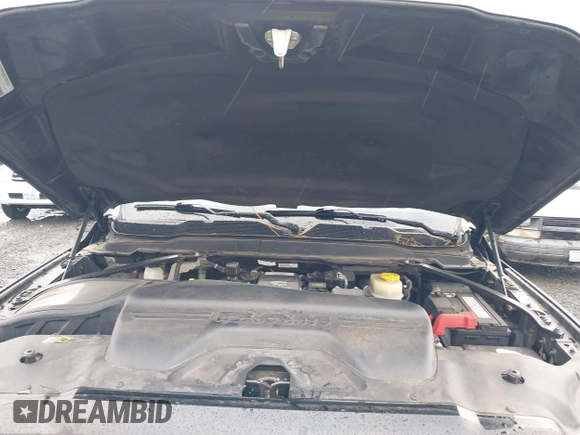 2019 Ram 2500 Laramie with VIN 3C6UR5FL7KG548833, listed as a IAAI auction lot 41557588 with 169,414 mi miles. Bid and sale history available at carsss.com. Image 10.