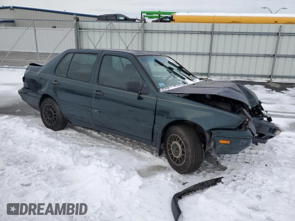 1998 Volkswagen Jetta TDI z VIN 3VWRF81H7WM238701, wystawiony jako Copart lot #44696715 z przebiegiem 281 847 mil mil oraz Czysty tytuł • Clean title. Historia ofert i sprzedaży dostępna na DreamBid. Obrazek 4.