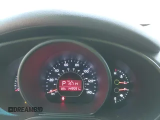 2015 Kia Soul z VIN KNDJN2A24F7766671, wystawiony jako IAAI lot #42535823 z przebiegiem 149 591 mil mil oraz . Historia ofert i sprzedaży dostępna na DreamBid. Obrazek 7.