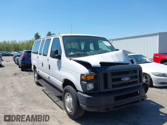 2013 Ford Econoline Passenger XL z VIN 1FBNE3BL8DDA48011, wystawiony jako IAAI lot #42221850 z przebiegiem 74 189 mil mil oraz . Historia ofert i sprzedaży dostępna na DreamBid. Obrazek 1.