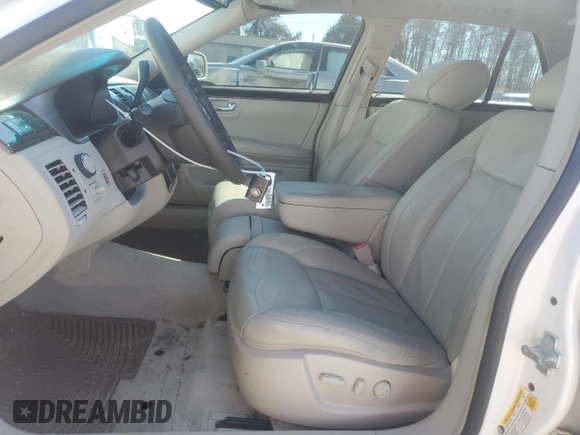 2010 Cadillac DTS w/1SC with VIN 1G6KD5EY1AU128589, listed as a Copart auction lot 49319535 with 115,086 mi miles and Salvage Title. Bid and sale history available at carsss.com. Image 7.