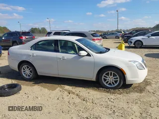 2010 Mercury Milan with VIN 3MEHM0HAXAR660714, listed as a IAAI auction lot 40714520 with 170,729 mi miles and . Bid and sale history available at DreamBid. Image 14.
