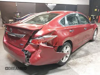 2014 Nissan Altima S with VIN 1N4AL3AP0EN347207, listed as a IAAI auction lot 42029532 with 28,324 mi miles and . Bid and sale history available at carsss.com. Image 6.