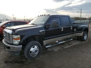 2010 Ford F-350 XL z VIN 1FTWW3DR5AEA27508, wystawiony jako Copart lot #50949475 z przebiegiem Nie podano mil oraz Szkoda całkowita • Salvage title. Historia ofert i sprzedaży dostępna na DreamBid. Obrazek 1.
