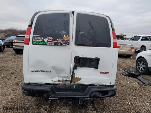 2008 GMC Savana Cargo Van with VIN 1GTGG25C081183754, listed as a Copart auction lot 85221394 with 157,977 mi miles and Salvage Title. Bid and sale history available at carsss.com. Image 6.