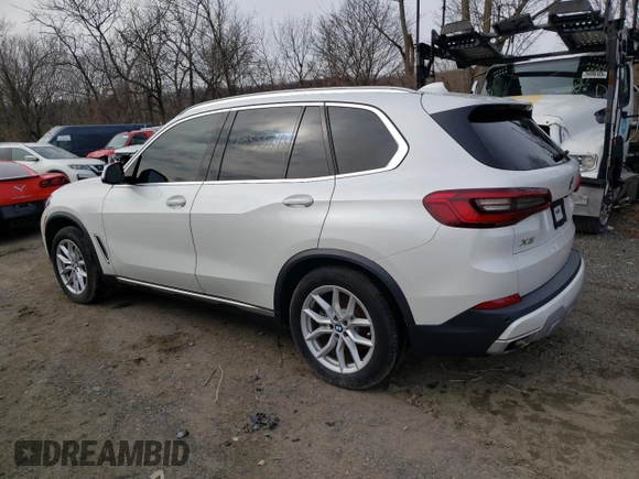 2019 BMW X5 xDrive40i with VIN 5UXCR6C53KLL09121, listed as a Copart auction lot 40555843 with 54,041 mi miles. Bid and sale history available at carsss.com. Image 2.