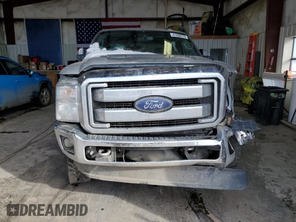 2016 Ford F-350 Platinum with VIN 1FT8W3BT1GEC70944, listed as a Copart auction lot 41298774 with 129,636 mi miles and Salvage title. Bid and sale history available at DreamBid. Image 5.