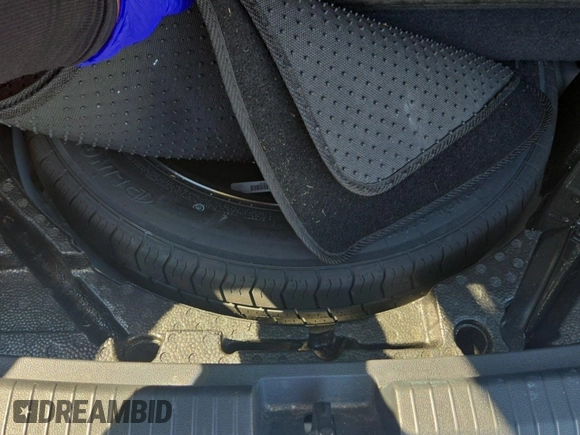 2024 Volkswagen Tiguan SE с VIN 3VV3B7AX4RM085495, выставлен на аукционе IAAI как лот 42796456 с пробегом 34 680 миль миль и . История ставок и продаж доступна на DreamBid. Изображение 31.