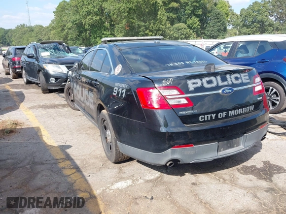2014 Ford Police Interceptor z VIN 1FAHP2MT8EG154863, wystawiony jako IAAI lot #39828241 z przebiegiem 118 600 mil mil oraz . Historia ofert i sprzedaży dostępna na DreamBid. Obrazek 3.