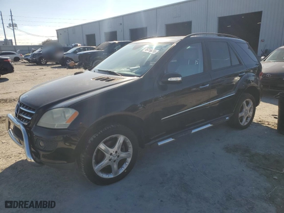 2006 Mercedes-Benz M-Class 5.0L with VIN 4JGBB75E86A027431, listed as a Copart auction lot 46414465 with 114,114 mi miles and Clean Title. Bid and sale history available at carsss.com. Image 1.
