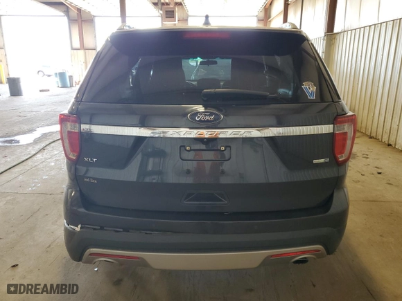 2017 Ford Explorer XLT with VIN 1FM5K8DH5HGB03203, listed as a Copart auction lot 71032534 with 132,094 mi miles and Salvage Title. Bid and sale history available at carsss.com. Image 6.