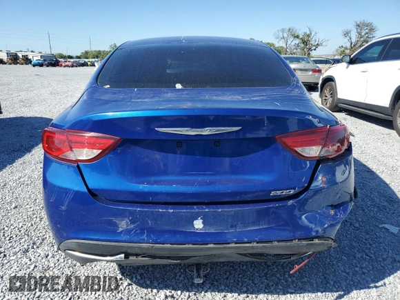 2015 Chrysler 200 Limited z VIN 1C3CCCAB6FN684882, wystawiony jako Copart lot #48881275 z przebiegiem 188 504 mil mil oraz Szkody całkowita. Historia ofert i sprzedaży dostępna na DreamBid. Obrazek 6.