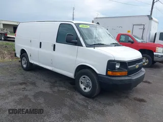 2016 Chevrolet Express Cargo Van with VIN 1GCWGAFF0G1140500, listed as a IAAI auction lot 42130720 with 239,606 mi miles. Bid and sale history available at carsss.com. Image 1.