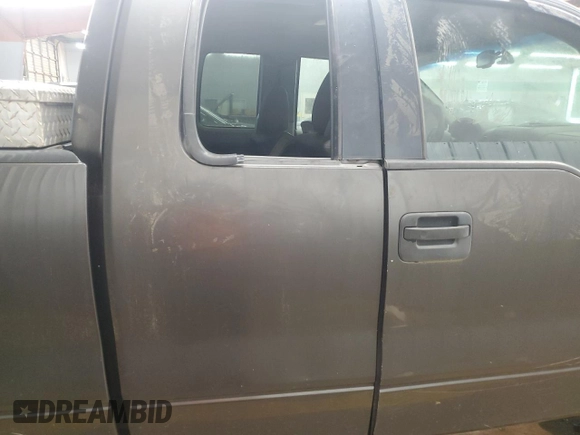 2006 Ford F-150 STX with VIN 1FTRX14W66NA37122, listed as a Copart auction lot 63331385 with 235,840 mi miles and Salvage title. Bid and sale history available at DreamBid. Image 10.