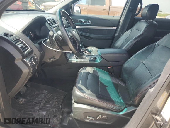2017 Ford Explorer Sport z VIN 1FM5K8GTXHGB70508, wystawiony jako Copart lot #55337585 z przebiegiem 116 177 mil mil oraz Czysty tytuł • Clean title. Historia ofert i sprzedaży dostępna na DreamBid. Obrazek 7.