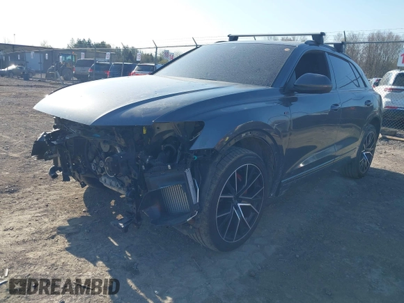 2021 Audi Q8 Premium Plus z VIN WA1EVAF14MD014781, wystawiony jako IAAI lot #42080085 z przebiegiem 53 171 mil mil oraz . Historia ofert i sprzedaży dostępna na DreamBid. Obrazek 18.