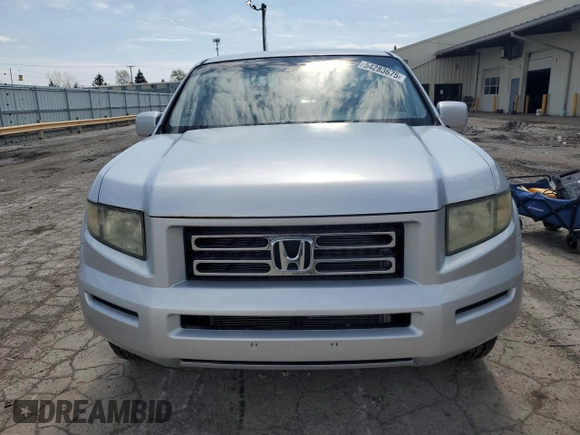 2006 Honda Ridgeline RTS z VIN 2HJYK16456H575997, wystawiony jako Copart lot #54283675 z przebiegiem 230 770 mil mil oraz Szkoda całkowita • Salvage title. Historia ofert i sprzedaży dostępna na DreamBid. Obrazek 5.