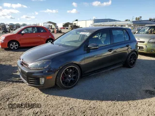 2011 Volkswagen GTI PZEV z VIN WVWHD7AJ4BW191753, wystawiony jako Copart lot #89134285 z przebiegiem 144 476 mil mil oraz Szkoda całkowita • Salvage title. Historia ofert i sprzedaży dostępna na DreamBid. Obrazek 1.