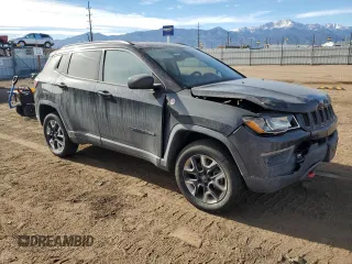 2018 Jeep Compass Trailhawk with VIN 3C4NJDDB9JT337597, listed as a Copart auction lot 86314244 with 88,873 mi miles and Salvage Title. Bid and sale history available at carsss.com. Image 4.