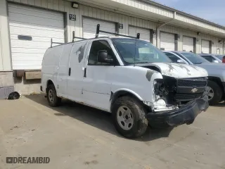 2008 Chevrolet Express Cargo Van with VIN 1GCFG15X981207235, listed as a Copart auction lot 48600855 with 282,935 mi miles and Clean Title. Bid and sale history available at carsss.com. Image 4.