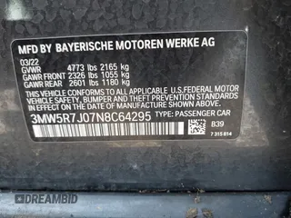 2022 BMW 3 Series 330i xDrive z VIN 3MW5R7J07N8C64295, wystawiony jako IAAI lot #40148967 z przebiegiem 25 356 mil mil oraz . Historia ofert i sprzedaży dostępna na DreamBid. Obrazek 9.