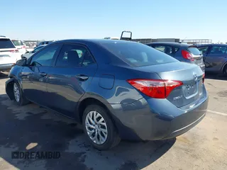 2019 Toyota Corolla L z VIN 2T1BURHE9KC217993, wystawiony jako IAAI lot #41844472 z przebiegiem 126 470 mil mil oraz . Historia ofert i sprzedaży dostępna na DreamBid. Obrazek 3.