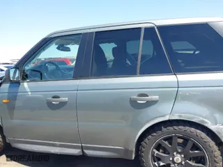 2007 Land Rover Range Rover Sport HSE with VIN SALSK25487A994145, listed as a IAAI auction lot 41987911 with 217,595 mi miles. Bid and sale history available at carsss.com. Image 15.