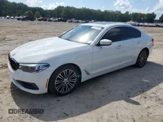 2020 BMW 5 Series 530i с VIN WBAJR3C0XLWW63677, выставлен на аукционе Copart как лот 61009385 с пробегом 138 654 миль миль и Чистый • Clean title. История ставок и продаж доступна на DreamBid. Изображение 1.
