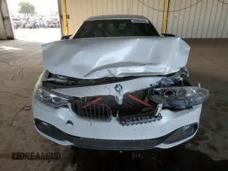 2015 BMW 4 Series 428i z VIN WBA3V5C51FP751530, wystawiony jako Copart lot #88903455 z przebiegiem 71 529 mil mil oraz Szkoda całkowita • Salvage title. Historia ofert i sprzedaży dostępna na DreamBid. Obrazek 5.