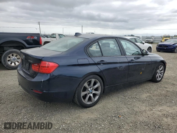 2013 BMW 3 Series 328i с VIN WBA3C1G53DNR47311, выставлен на аукционе Copart как лот 53389985 с пробегом 142 745 миль миль и Списание • Salvage title. История ставок и продаж доступна на DreamBid. Изображение 3.