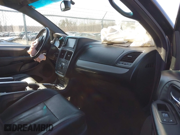 2014 Dodge Grand Caravan R/T with VIN 2C4RDGEG8ER187818, listed as a IAAI auction lot 41645145 with 181,779 mi miles and . Bid and sale history available at DreamBid. Image 5.