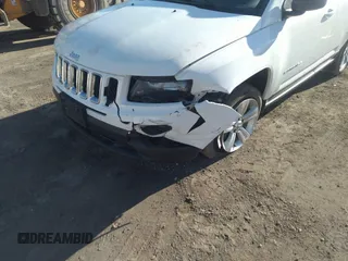 2014 Jeep Compass Sport with VIN 1C4NJCBB7ED508470, listed as a IAAI auction lot 41760536 with 133,628 mi miles and . Bid and sale history available at DreamBid. Image 6.