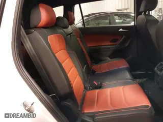 2020 Volkswagen Tiguan SEL Premium R-Line with VIN 3VV4B7AX5LM145862, listed as a IAAI auction lot 41414108 with 37,503 mi miles. Bid and sale history available at carsss.com. Image 8.