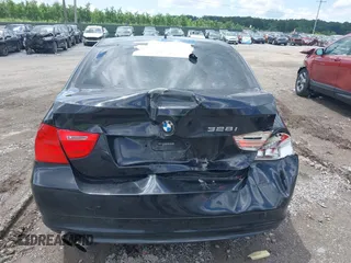 2011 BMW 3 Series 328i xDrive with VIN WBAPK7C52BA973481, listed as a IAAI auction lot 42553920 with 212,432 mi miles and . Bid and sale history available at DreamBid. Image 15.