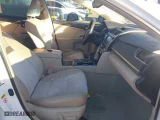 2014 Toyota Camry Hybrid LE with VIN 4T1BD1FK7EU114178, listed as a IAAI auction lot 41833139 with 175,117 mi miles. Bid and sale history available at carsss.com. Image 5.