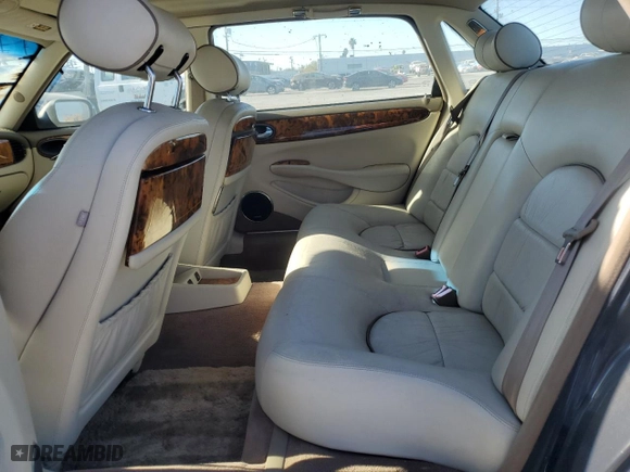 2002 Jaguar XJ VDP with VIN SAJDA24C52LF42702, listed as a Copart auction lot 41927545 with 0 mi miles and Salvage Title. Bid and sale history available at carsss.com. Image 10.