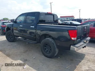 2007 Nissan Titan XE z VIN 1N6AA07A87N209125, wystawiony jako IAAI lot #42370163 z przebiegiem 257 543 mil mil oraz . Historia ofert i sprzedaży dostępna na DreamBid. Obrazek 3.