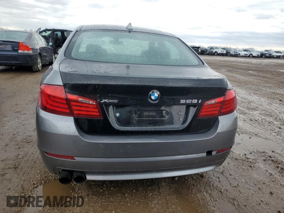 2013 BMW 5 Series 528i xDrive with VIN WBAXH5C58CDW02392, listed as a Copart auction lot 54336085 with 88,658 mi miles and Clean Title. Bid and sale history available at carsss.com. Image 6.